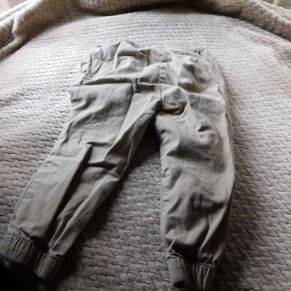 pants - Picture 3 of 3